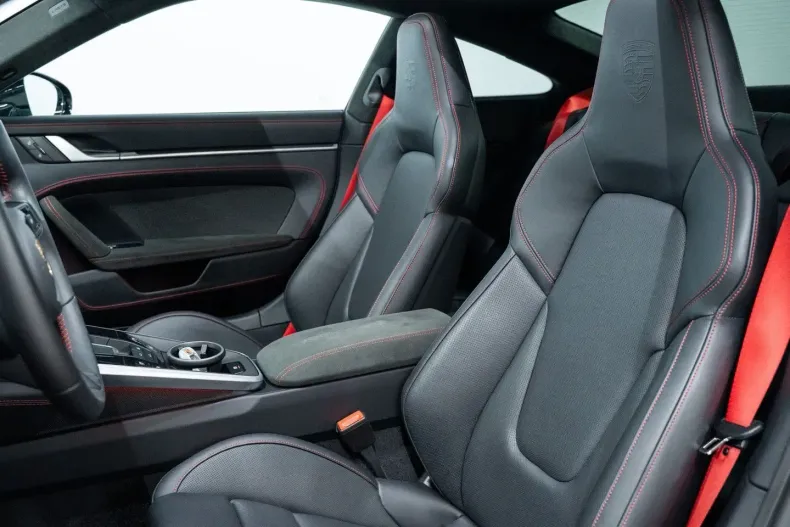 Porsche 992 din 2025 cu 8.929 km - oferta POR254400 - foto 8