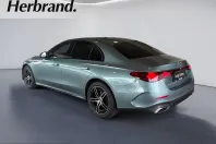 Mercedes-Benz E 220 (Clasa E) din 2024 cu 13.148 km - oferta MER254401 - foto 4