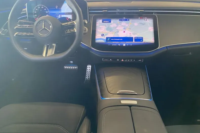 Mercedes-Benz E 220 (Clasa E) din 2024 cu 13.148 km - oferta MER254401 - foto 8