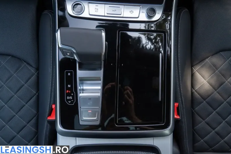 Audi Q8 din 2025 cu 10.000 km - oferta AUD254402 - foto 19