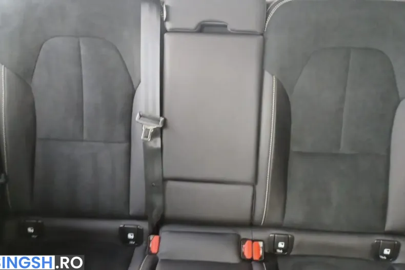 Volvo XC40 din 2025 cu 20.811 km - oferta VOL254408 - foto 14