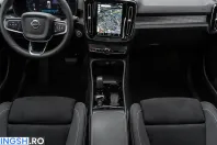 Volvo XC40 din 2023 cu 11.983 km - oferta VOL254410 - foto 7