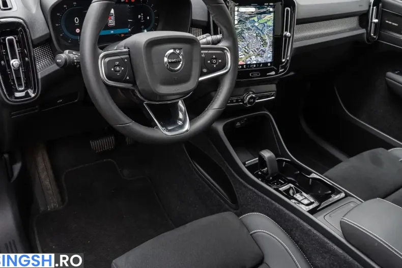 Volvo XC40 din 2023 cu 11.983 km - oferta VOL254410 - foto 9
