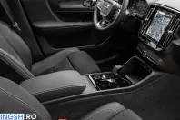 Volvo XC40 din 2023 cu 11.983 km - oferta VOL254410 - foto 12