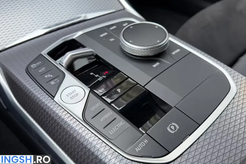 BMW 330 (Seria 3) din 2025 cu 2.501 km - oferta BMW254423 - foto 18