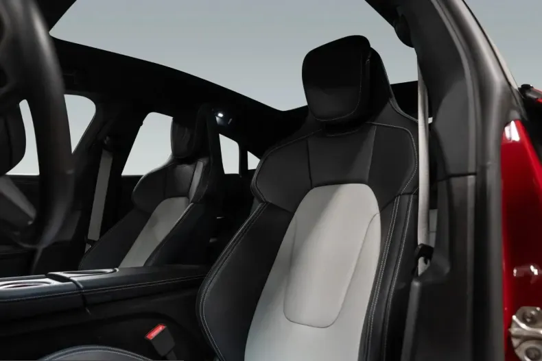 Porsche Taycan din 2024 cu 8.400 km - oferta POR254438 - foto 5