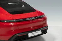 Porsche Taycan din 2024 cu 8.400 km - oferta POR254438 - foto 13