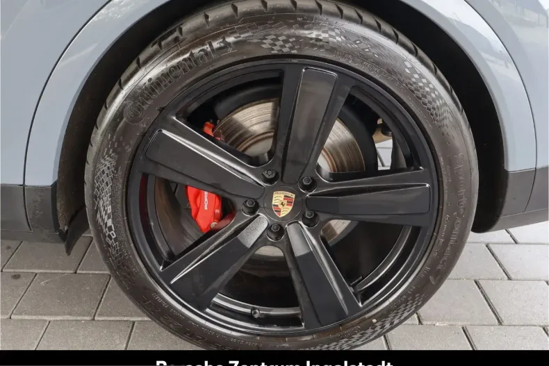 Porsche Cayenne din 2025 cu 24.700 km - oferta POR254439 - foto 8