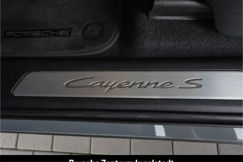 Porsche Cayenne din 2025 cu 24.700 km - oferta POR254439 - foto 25