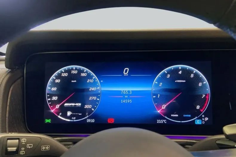 Mercedes-Benz G 63 AMG (Clasa G) din 2025 cu 14.590 km - oferta MER254441 - foto 17