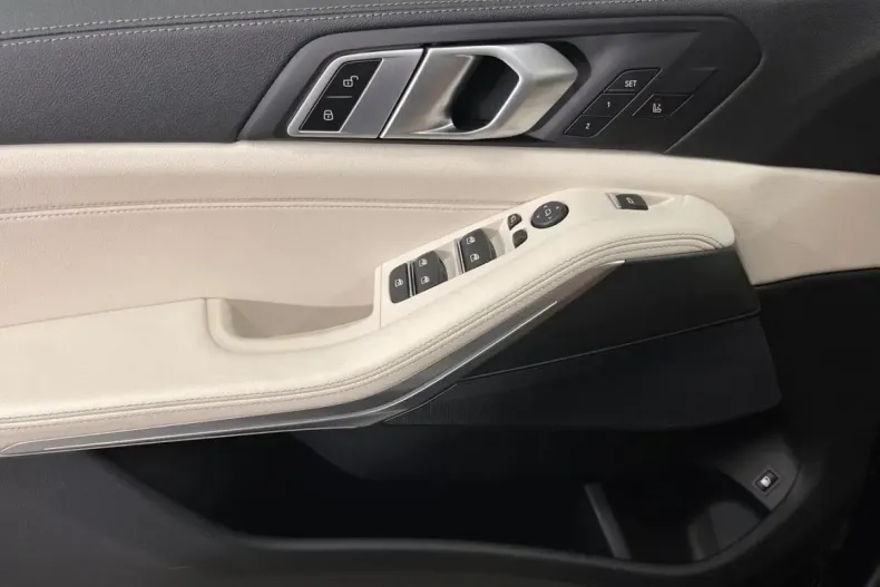 BMW X5 (Seria X) din 2022 cu 109.207 km - oferta BMW254445 - foto 30