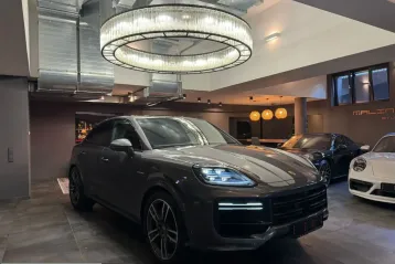 Porsche Cayenne din 2024 - oferta POR254448