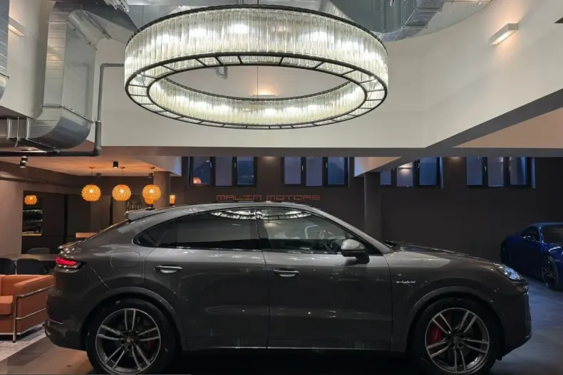 Porsche Cayenne din 2024 cu 34.000 km - oferta POR254448 - foto 6