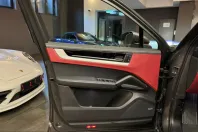 Porsche Cayenne din 2024 cu 34.000 km - oferta POR254448 - foto 19