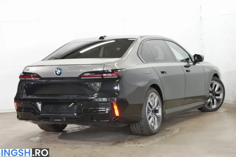 BMW i7 (Seria 7) din 2025 cu 3.525 km - oferta BMW254450 - foto 4