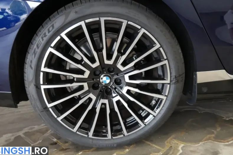 BMW i7 (Seria 7) din 2025 cu 3.052 km - oferta BMW254451 - foto 5
