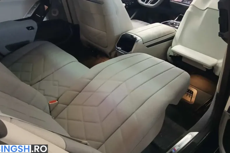 BMW i7 (Seria 7) din 2025 cu 3.052 km - oferta BMW254451 - foto 10