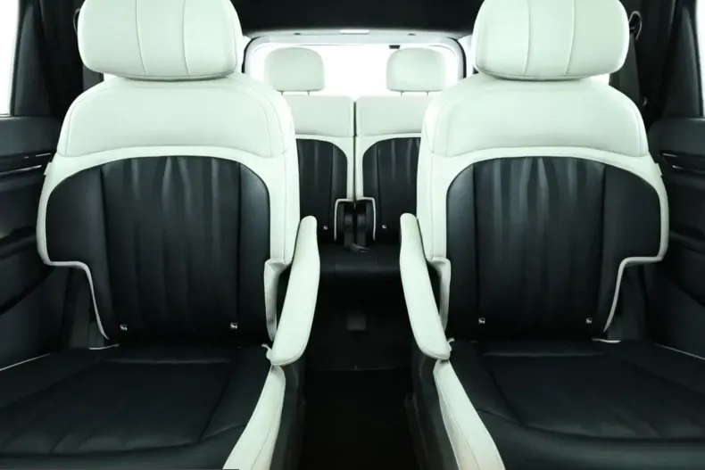 Kia EV9 din 2024 cu 59.929 km - oferta KIA254460 - foto 17