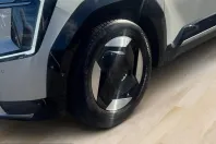 Kia EV9 din 2025 cu 15.316 km - oferta KIA254463 - foto 6