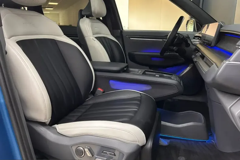 Kia EV9 din 2024 cu 28.470 km - oferta KIA254464 - foto 10