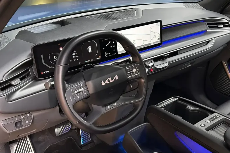 Kia EV9 din 2024 cu 28.470 km - oferta KIA254464 - foto 16