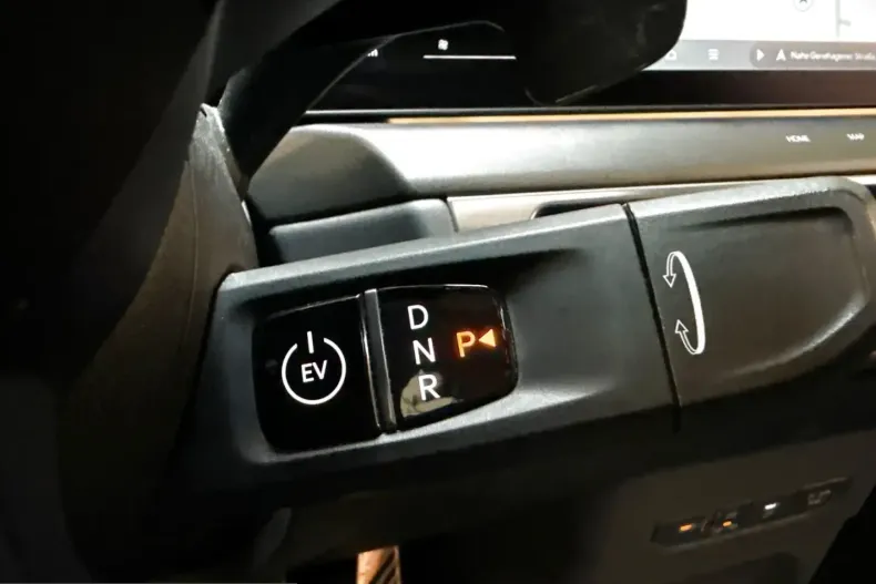 Kia EV9 din 2024 cu 41.368 km - oferta KIA254465 - foto 13