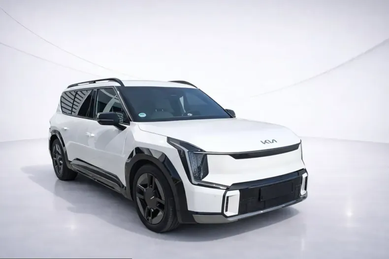 Kia EV9 din 2024 cu 19.016 km - oferta KIA254466 - foto 3