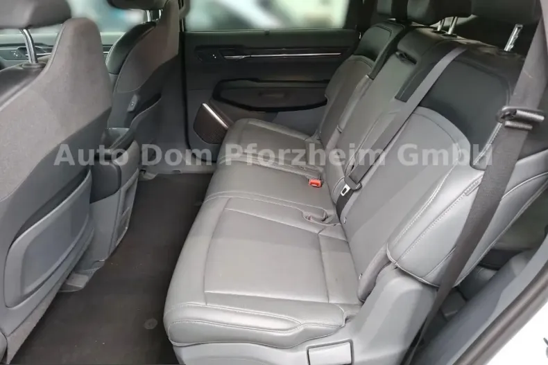 Kia EV9 din 2025 cu 21.990 km - oferta KIA254468 - foto 9