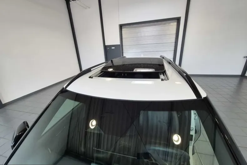 Kia EV9 din 2024 cu 49.574 km - oferta KIA254469 - foto 15