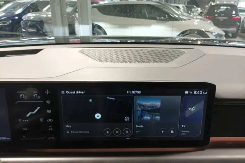 Kia EV9 din 2024 cu 56.583 km - oferta KIA254471 - foto 11