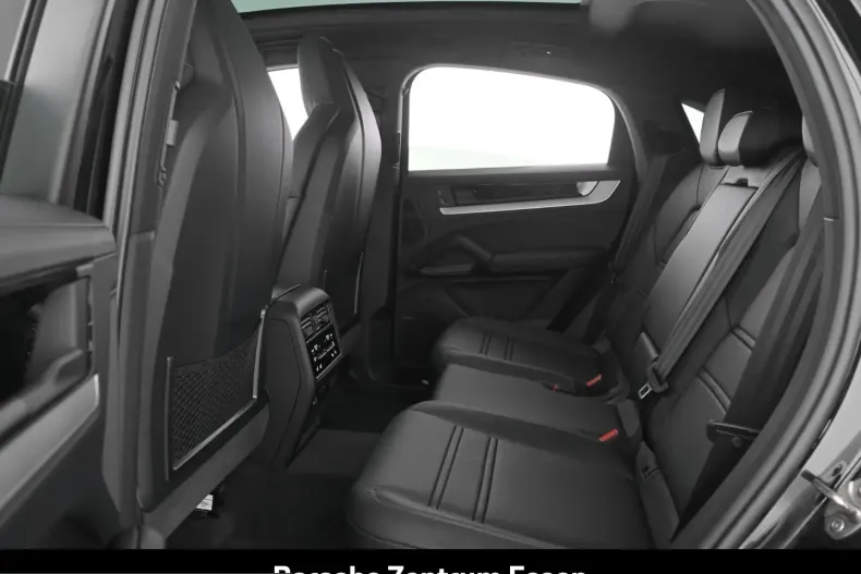 Porsche Cayenne din 2025 cu 13.246 km - oferta POR254481 - foto 9