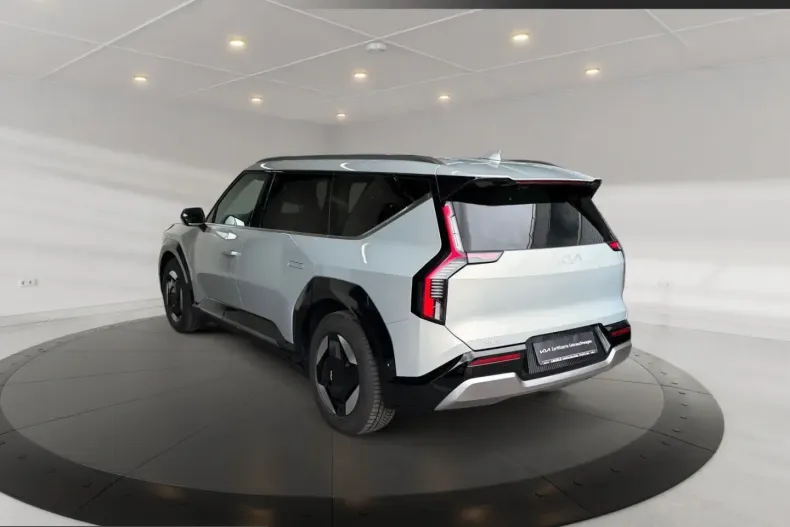 Kia EV9 din 2025 cu 11.040 km - oferta KIA254482 - foto 3