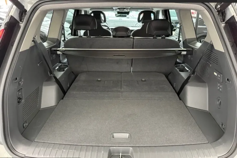 Kia EV9 din 2025 cu 11.040 km - oferta KIA254482 - foto 14