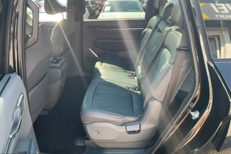 Kia EV9 din 2024 cu 56.100 km - oferta KIA254483 - foto 19
