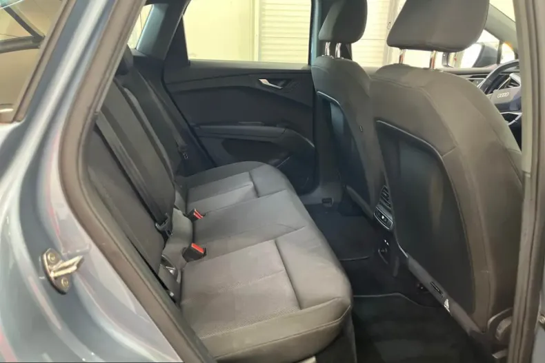 Audi Q4 din 2022 cu 102.998 km - oferta AUD254507 - foto 7
