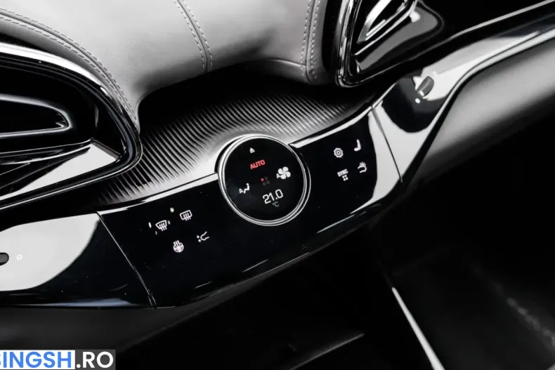 Ferrari Purosangue din 2026 cu 1.148 km - oferta FER254514 - foto 21