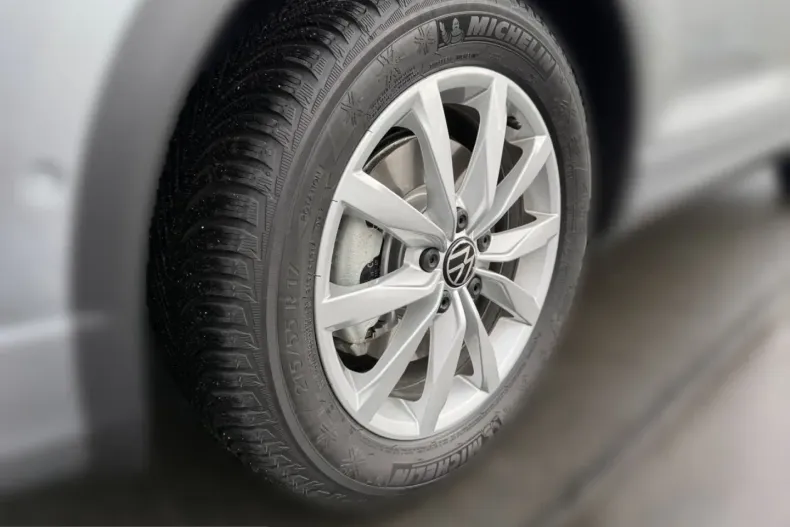 Volkswagen T-Roc din 2025 cu 25.900 km - oferta VOL254516 - foto 16