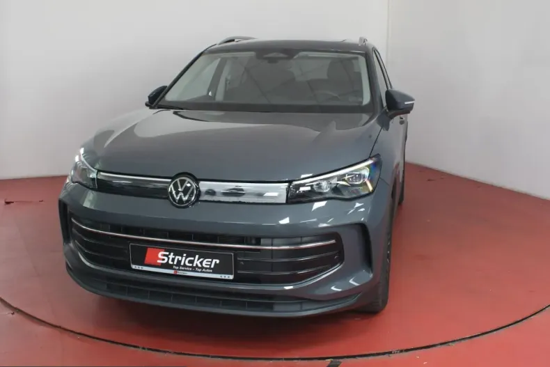 Volkswagen Tiguan din 2024 cu 35.747 km - oferta VOL254518 - foto 1