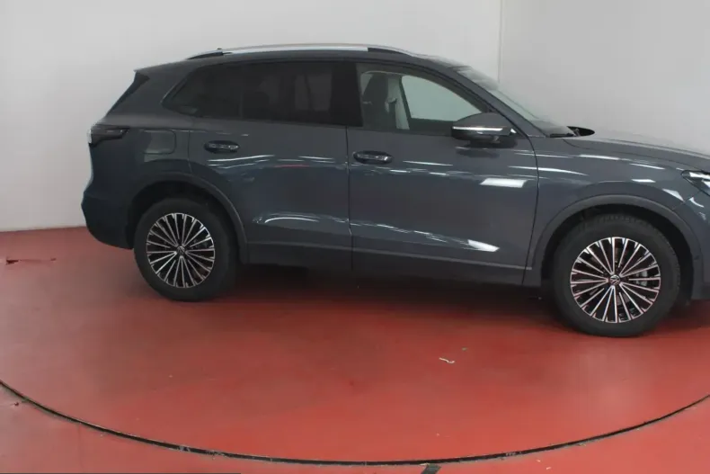 Volkswagen Tiguan din 2024 cu 35.747 km - oferta VOL254518 - foto 23