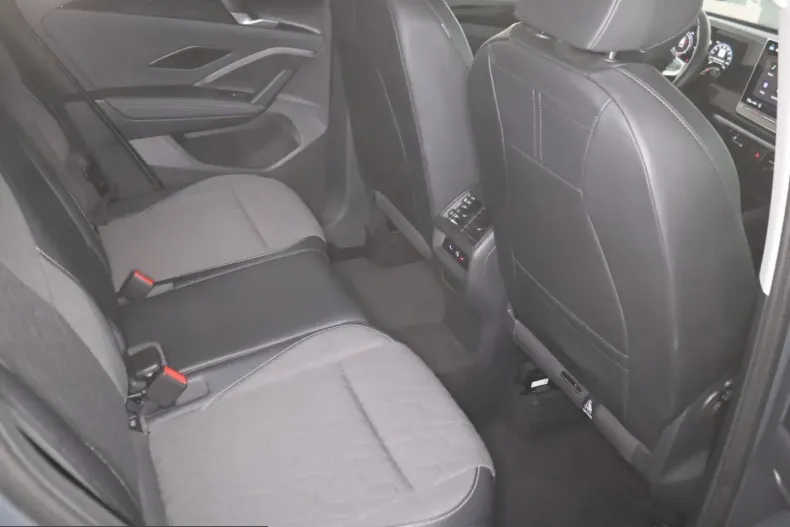Volkswagen Tiguan din 2024 cu 35.747 km - oferta VOL254518 - foto 38