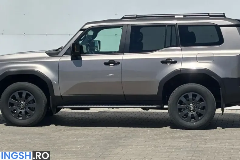 Toyota Land Cruiser din 2024 cu 40.058 km - oferta TOY254519 - foto 4