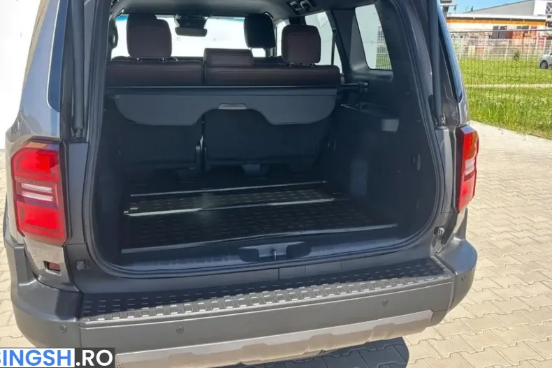 Toyota Land Cruiser din 2024 cu 40.058 km - oferta TOY254519 - foto 28