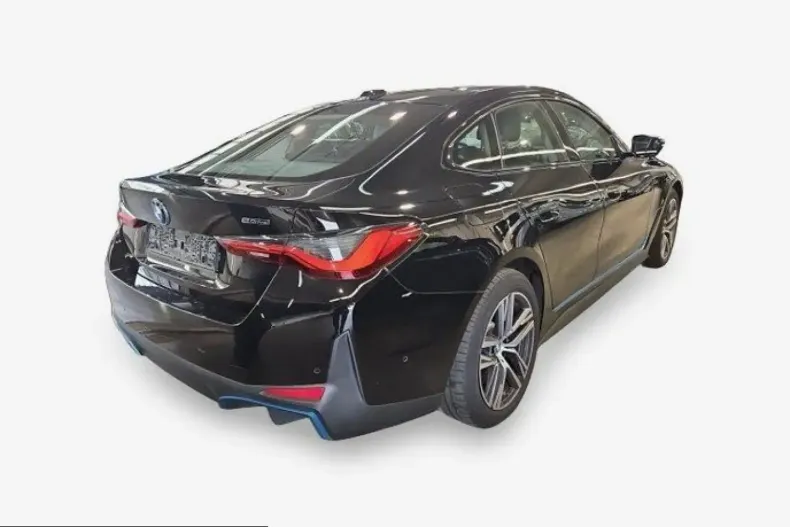 BMW i4 (Seria 4) din 2023 cu 126.134 km - oferta BMW254520 - foto 2