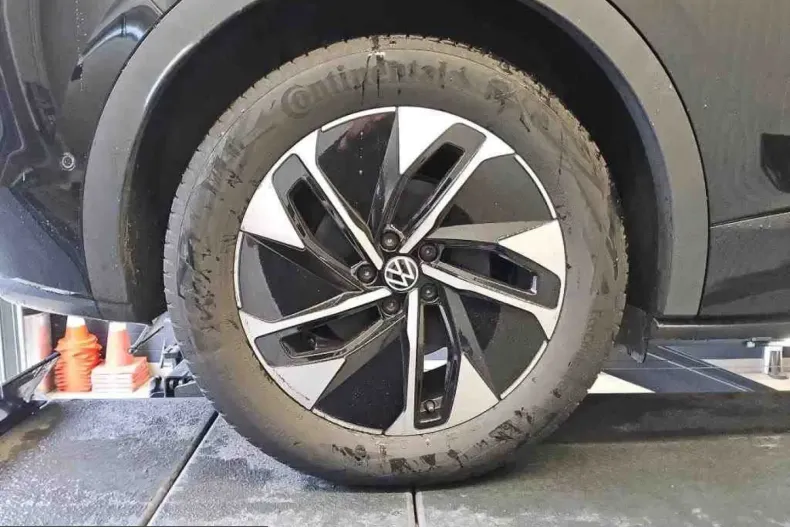 Volkswagen ID.5 din 2023 cu 62.496 km - oferta VOL254522 - foto 12