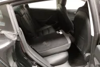 Tesla Model 3 din 2023 cu 72.474 km - oferta TES254524 - foto 12