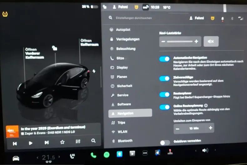 Tesla Model 3 din 2023 cu 72.474 km - oferta TES254524 - foto 18