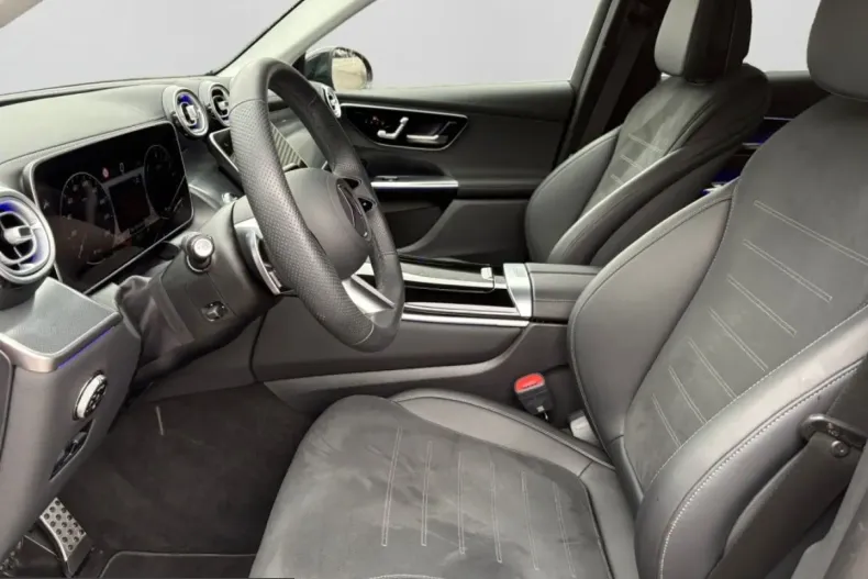Mercedes-Benz GLC 300 (Clasa GLC) din 2025 cu 12.809 km - oferta MER254529 - foto 9