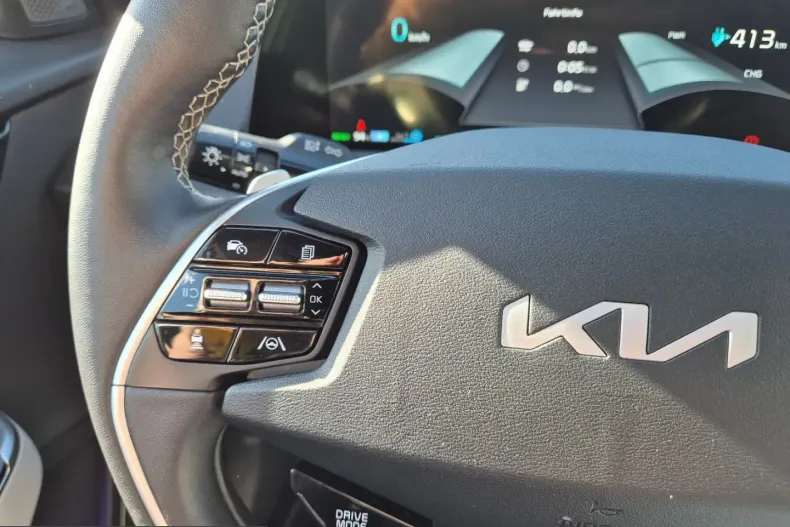 Kia EV6 din 2024 cu 47.150 km - oferta KIA254533 - foto 23