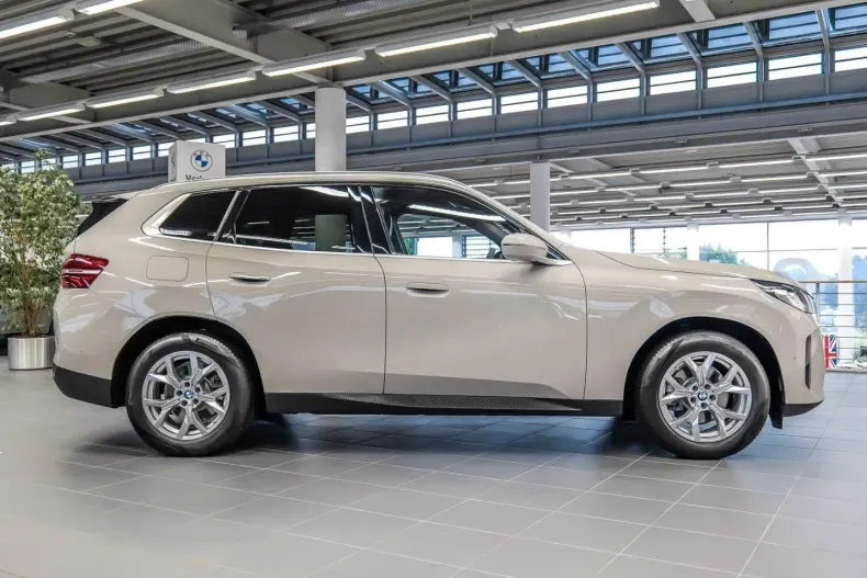 BMW X3 (Seria X) din 2025 cu 19.025 km - oferta BMW254534 - foto 8