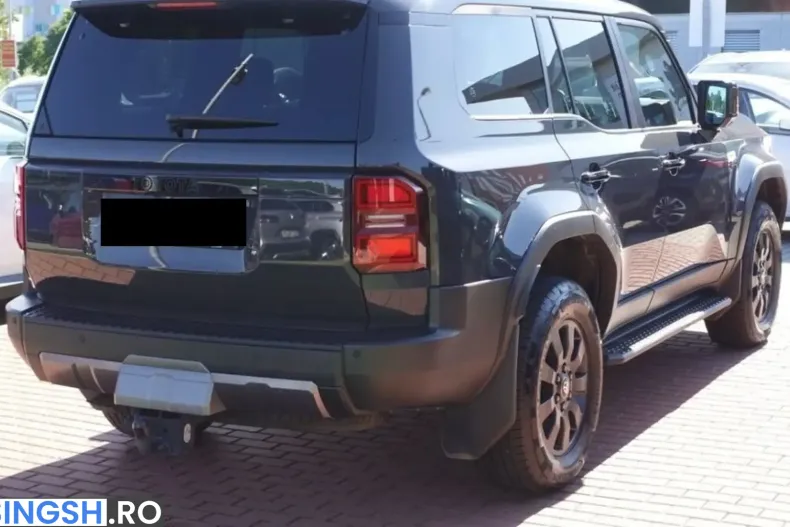Toyota Land Cruiser din 2024 cu 49.205 km - oferta TOY254536 - foto 5